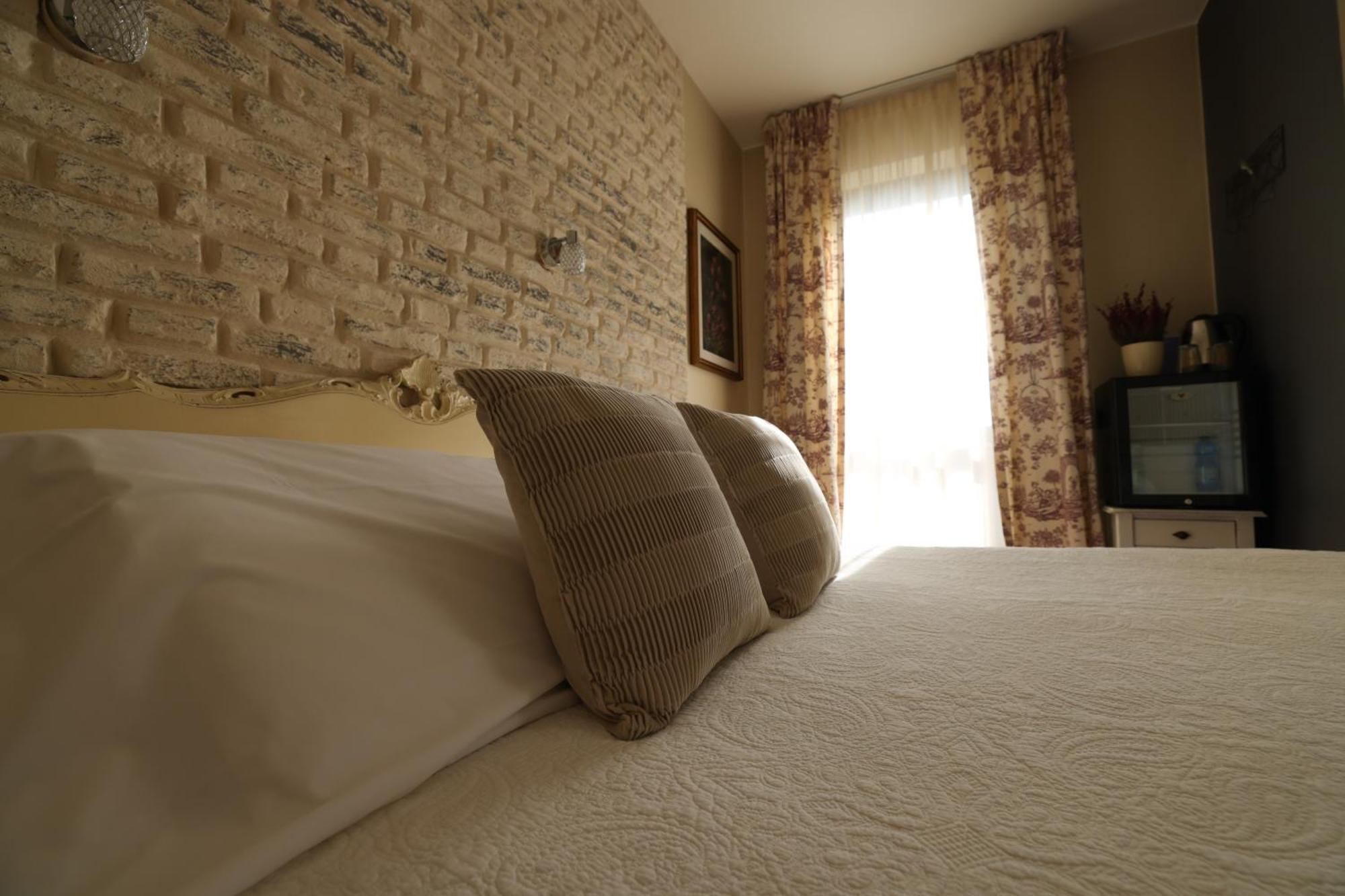Hotel Florence Manerba del Garda Room photo