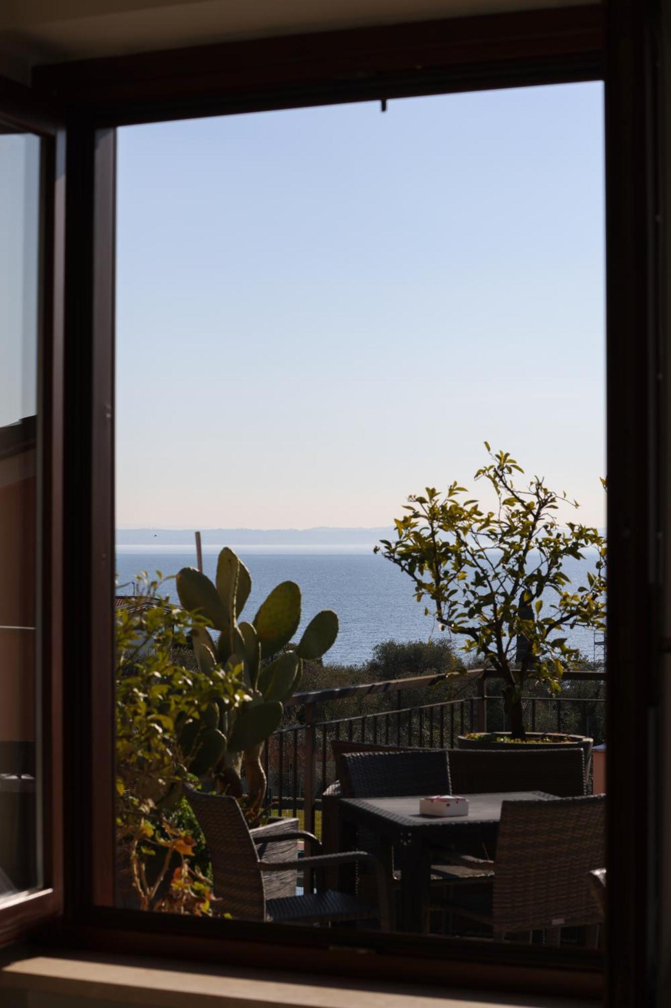 Hotel Florence Manerba del Garda Room photo